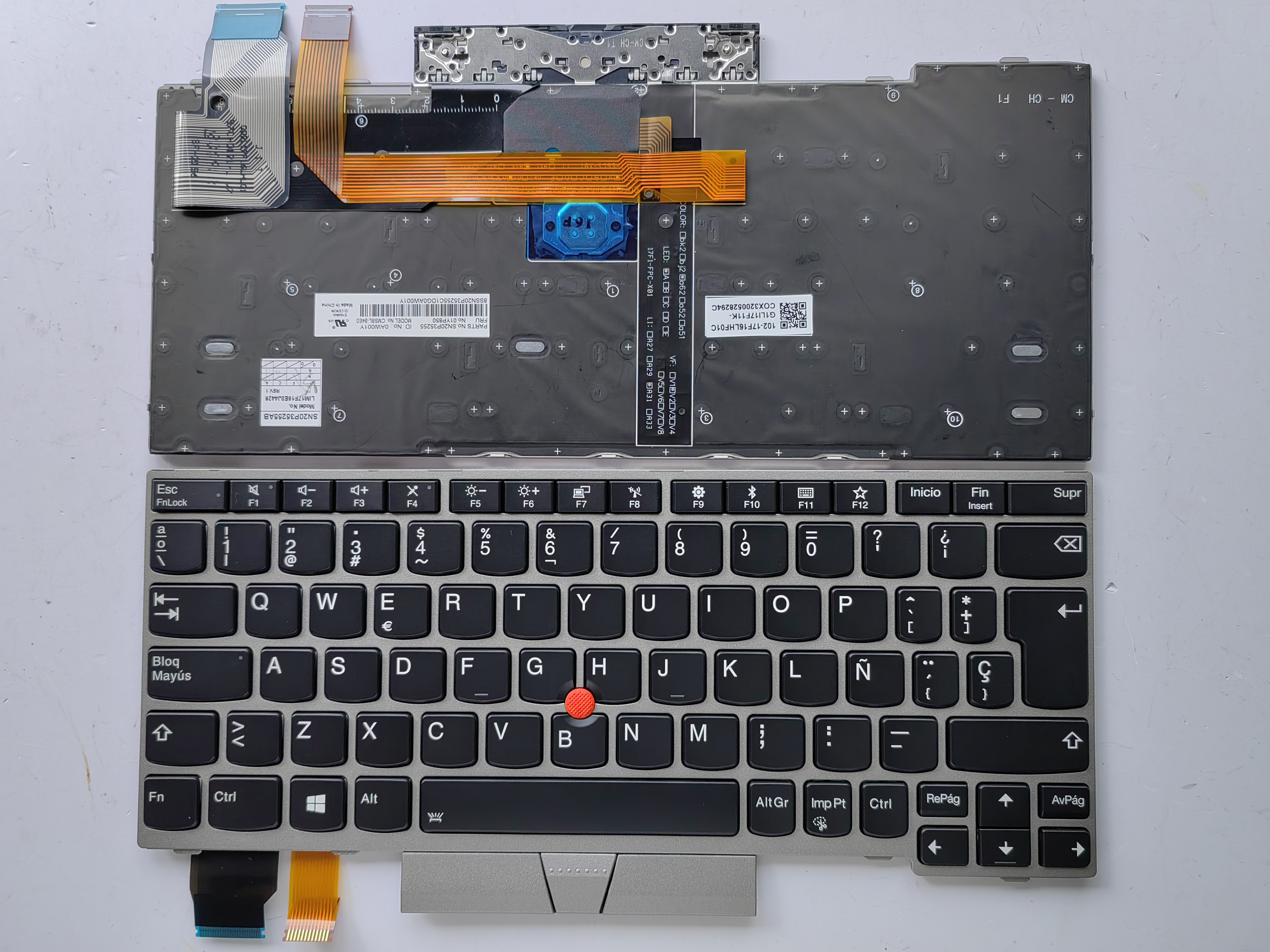 Picture of New Replacement Laptop Keyboard For IBM X280/A285/X390/X395/L13 SILVER FRAME BLACK With Point Backlit (OEM) SP Layout